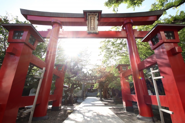 彌彦神社 札幌　幌平橋駅